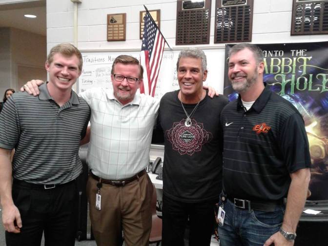 42182199_10156933880097018_8197436999905312768_n